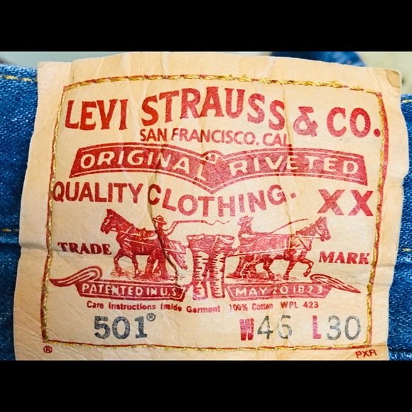 LEVIS 501s Other - LEVIS 46 x 30 501s BUTTON-FLY JEANS BIG & TALL